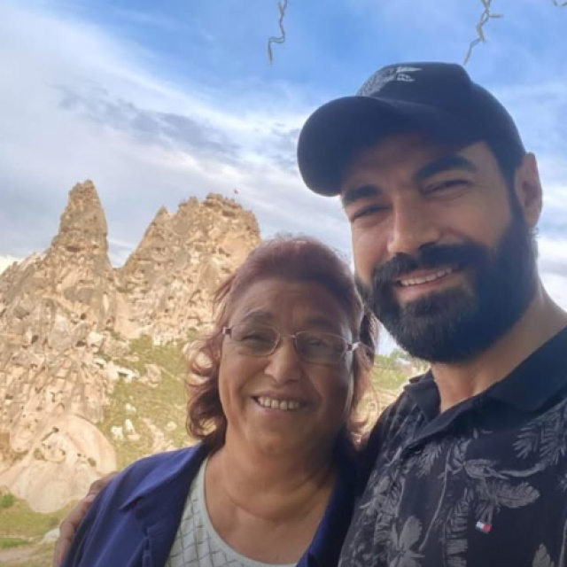 Murat Ünalmış, teyzesini kaybetti