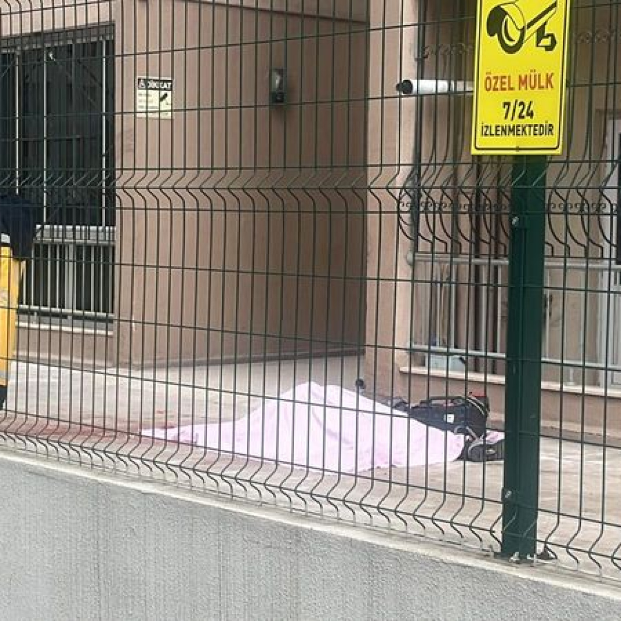 Balkondan son bakış