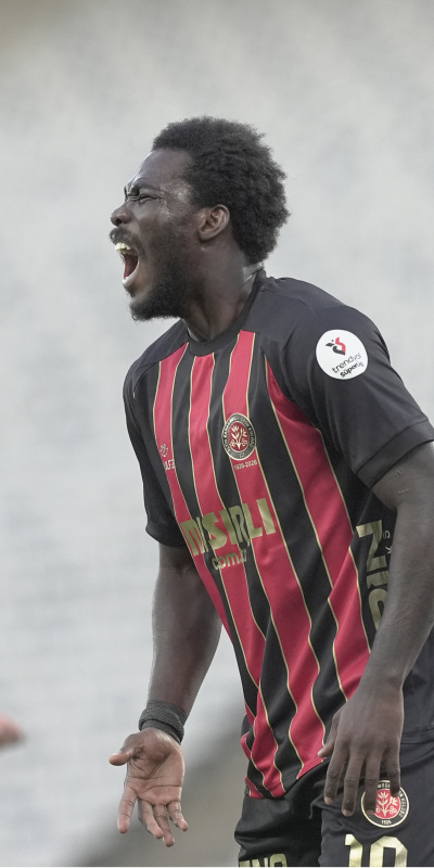 G.Saray maçı öncesi flaş ayrılık!