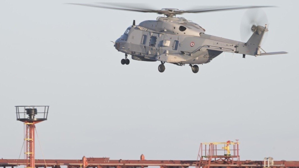 Fransa Rusya'dan gelen tankeri denetledi