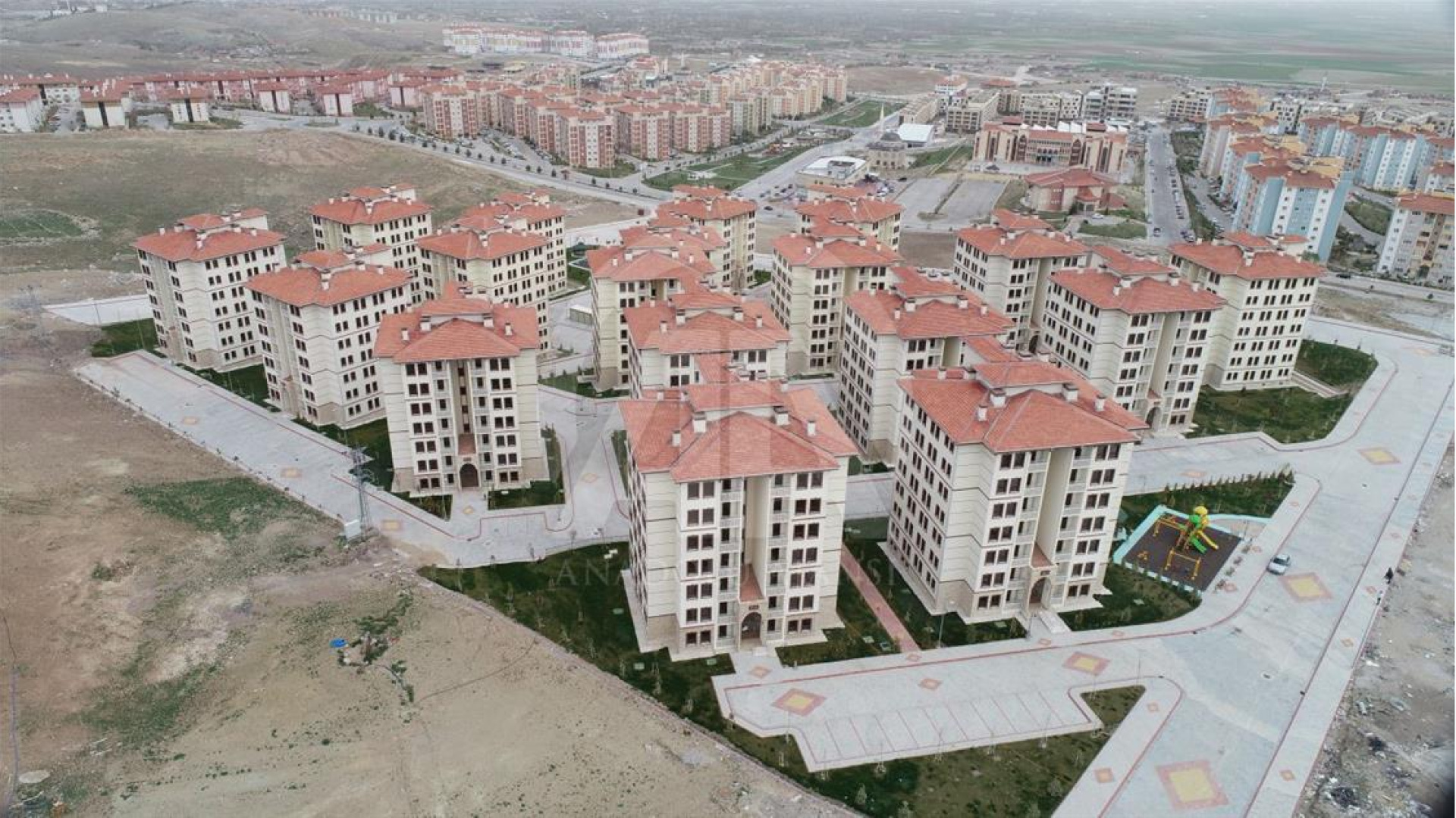 TOKİ 500 Bin Konut Teslim Tarihi Açıklandı: İlk Evler Mart 2027'de Sahiplerine Kavuşacak