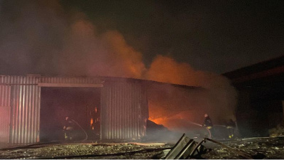 Geri dönüşüm tesisinde yangın