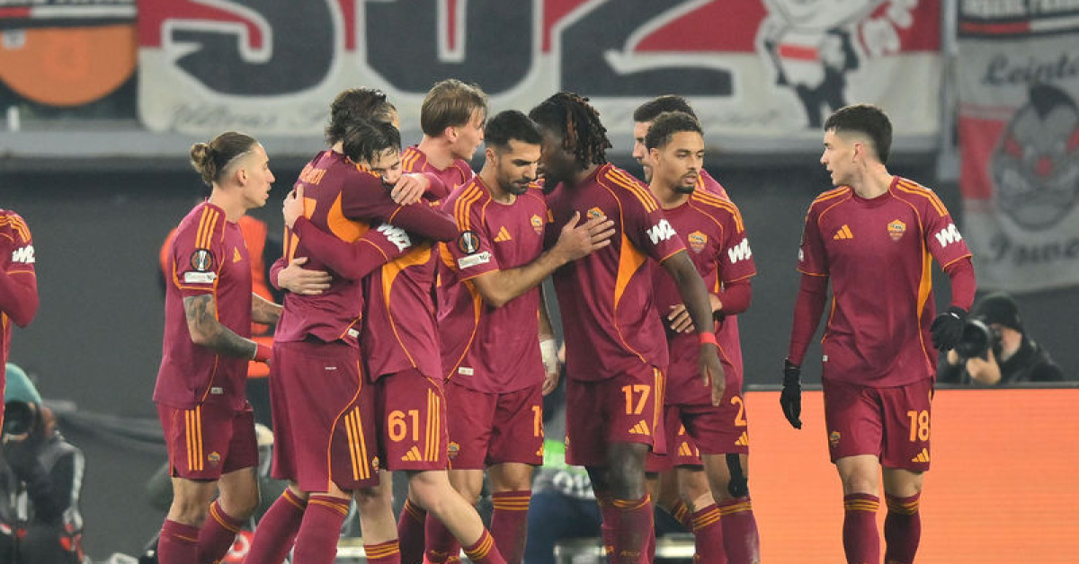 Roma: 2 - Stuttgart: 0 | MAÇ SONUCU - Futbol Haberleri