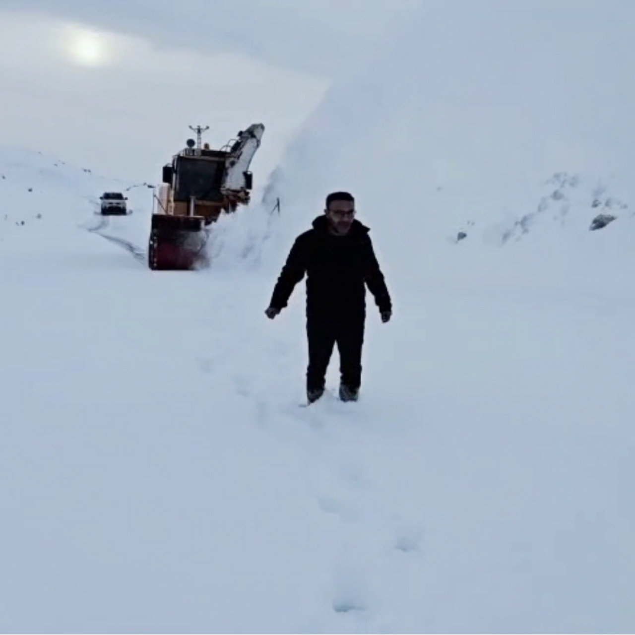 Kaybolan yolu rehberle açtılar!