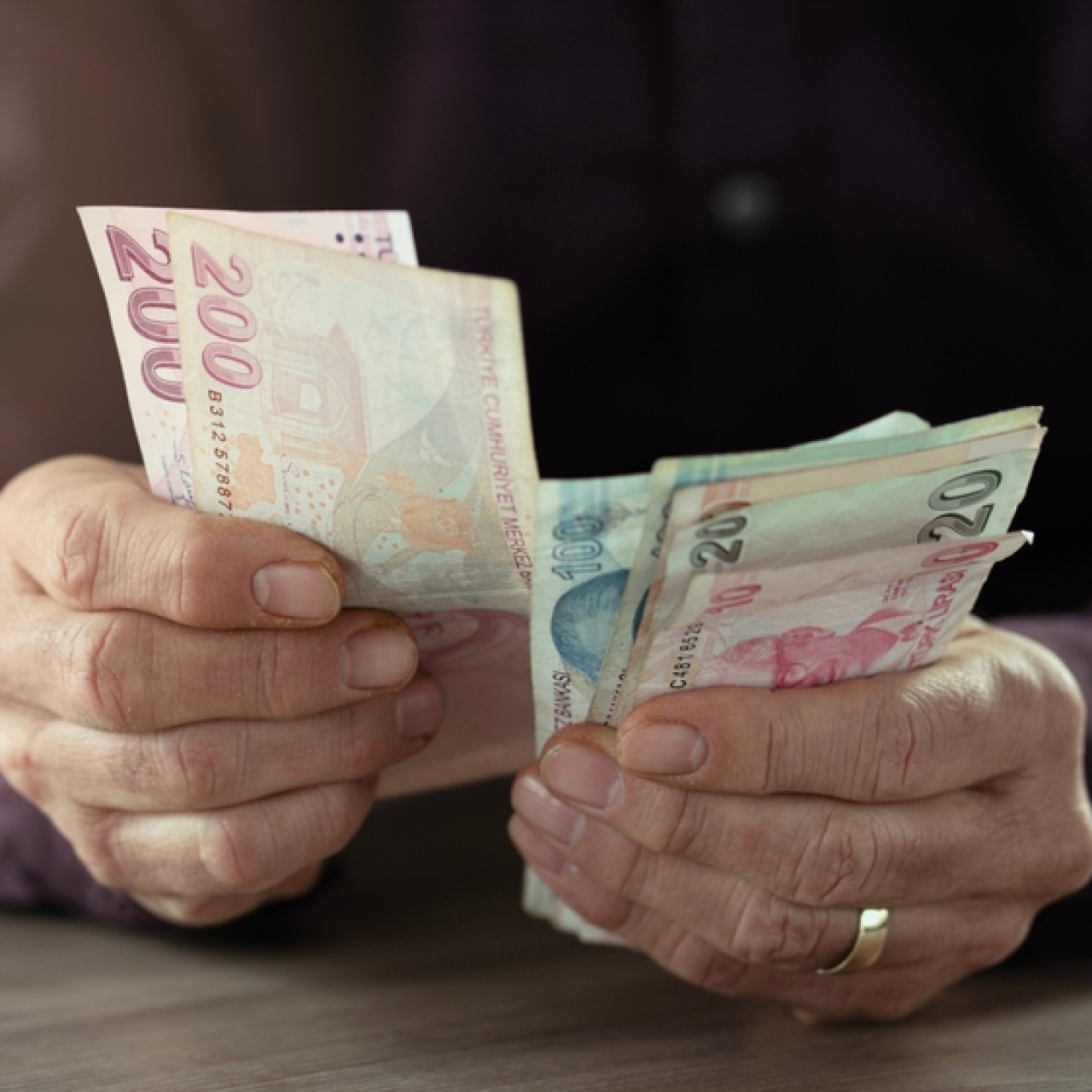 Emekli bayram ikramiyesinde artış yapılacak!