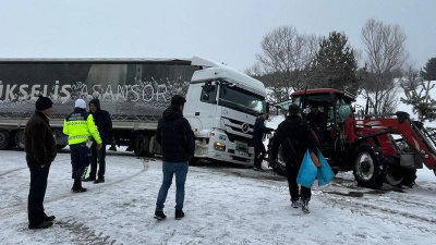 TIR kaydı, uluslararası yol kapandı