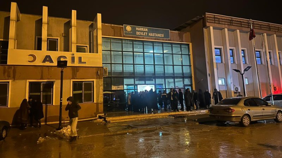 Şanlıurfa'da otomobil devrildi: 1 ölü, 8 yaralı