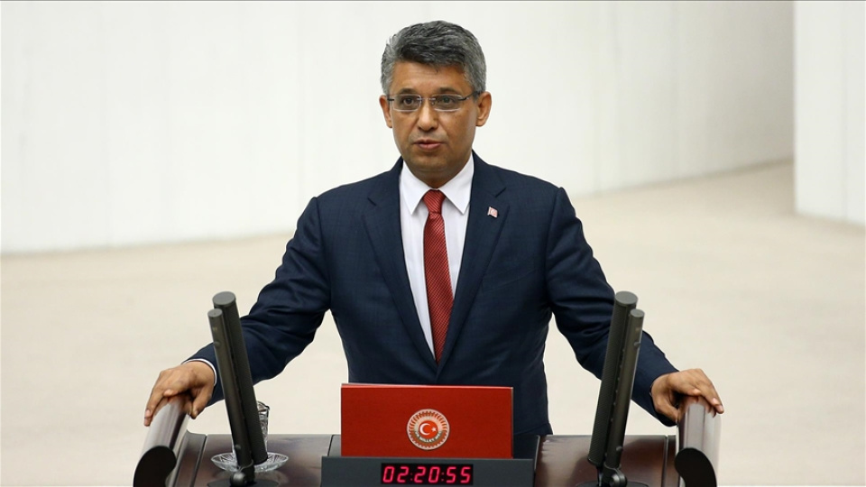 Eski AK Partili vekil hayatını kaybetti