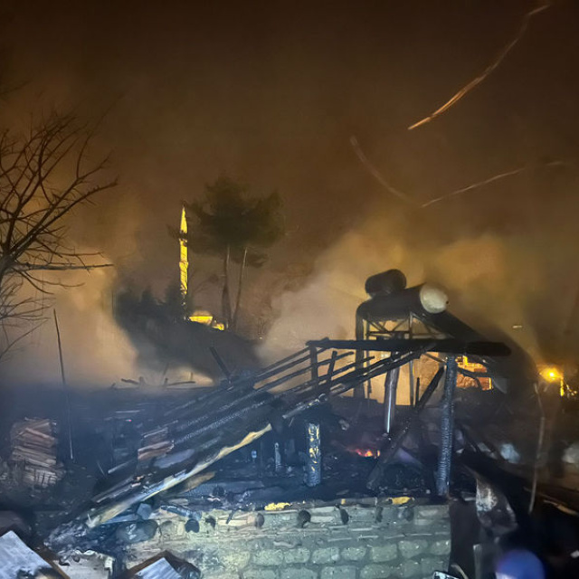 Tokat'ta tek katlı evde yangın çıktı