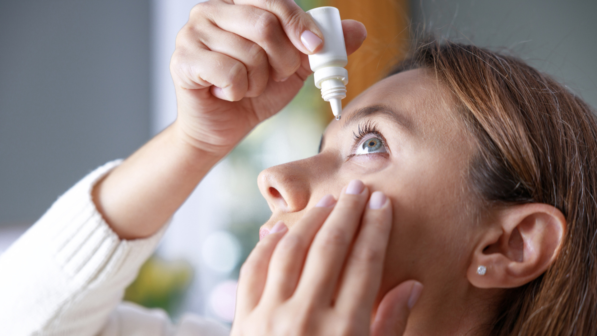 Göz damlası orucu bozar mı? Diyanet'e göre oruçluyken göz damlası kullanmak orucu bozar mı?