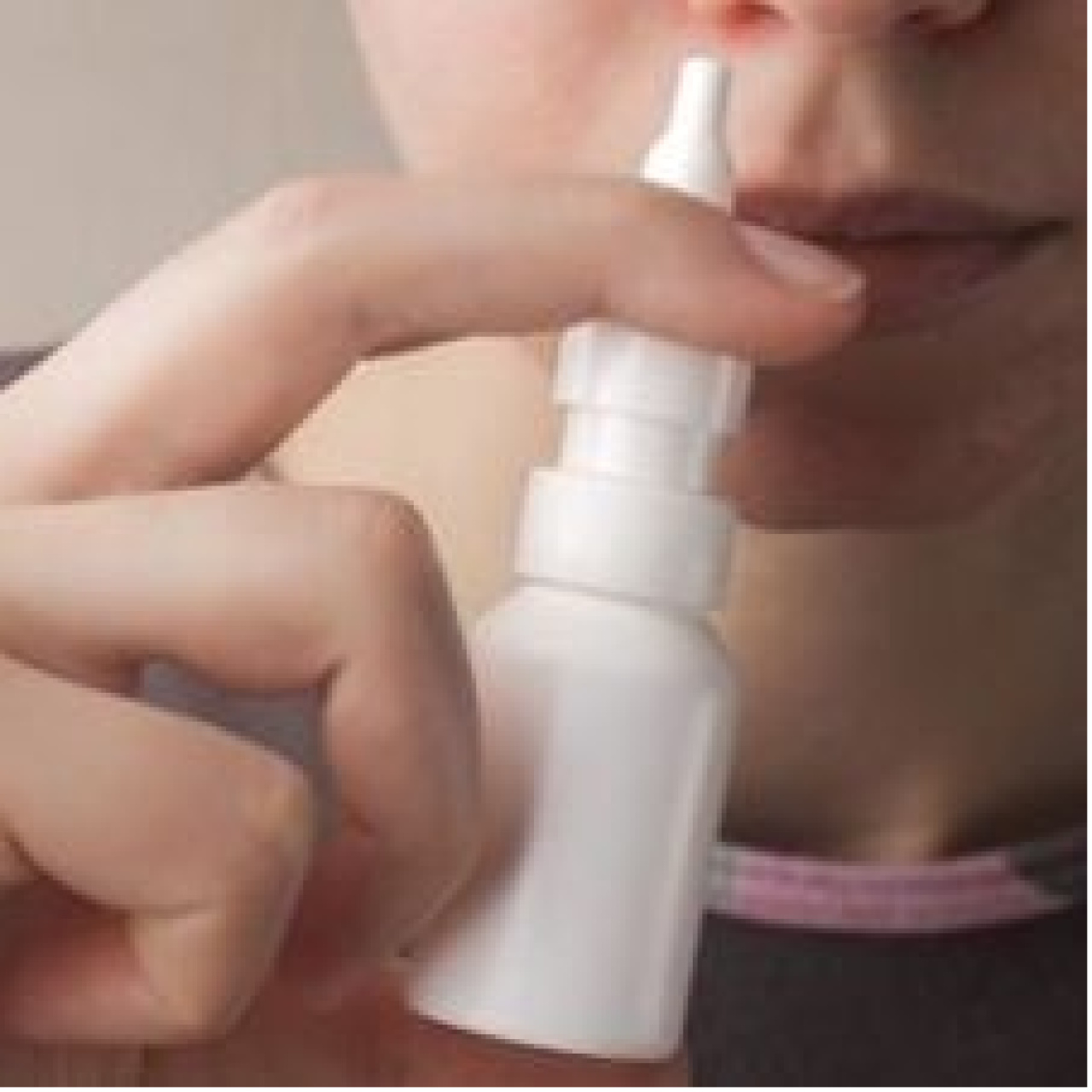 Burun spreyi orucu bozar mı?