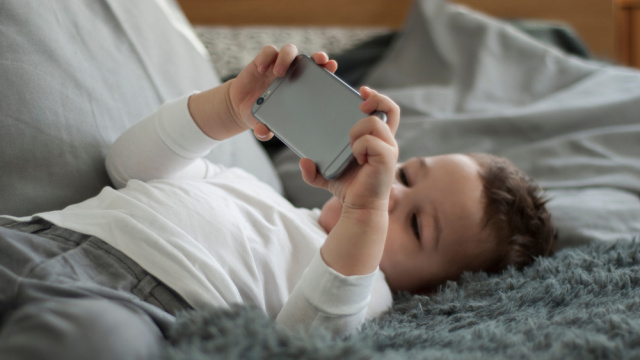 Ekranla büyüyen çocuklarda o sorunlar artıyor