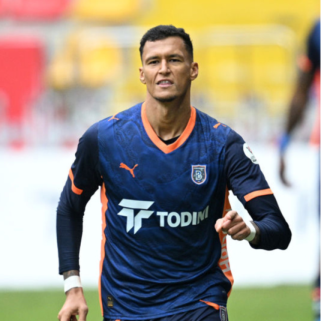 Başakşehir'den üst üste 4. galibiyet!