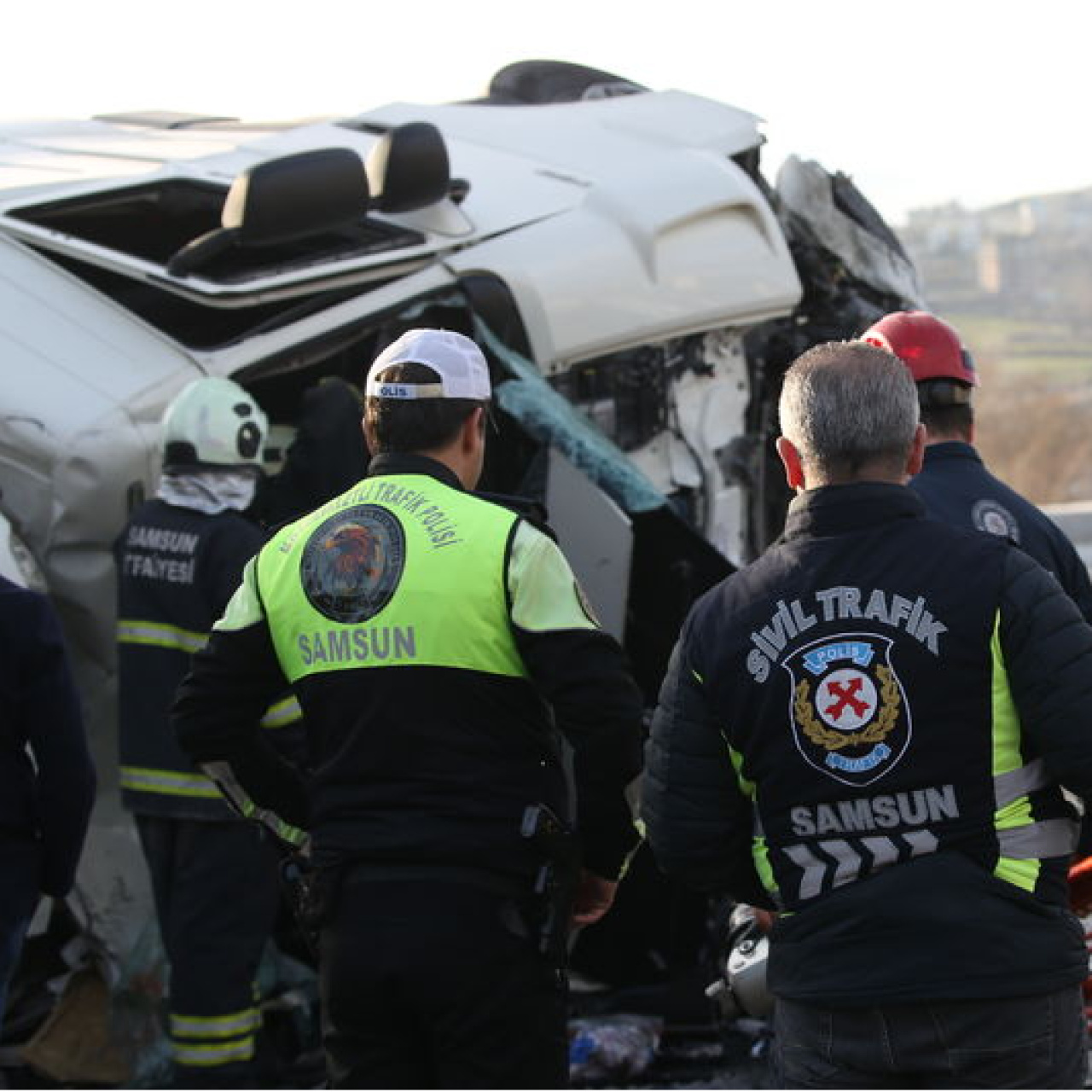 Kontrolden çıkan TIR can aldı: 1 ölü