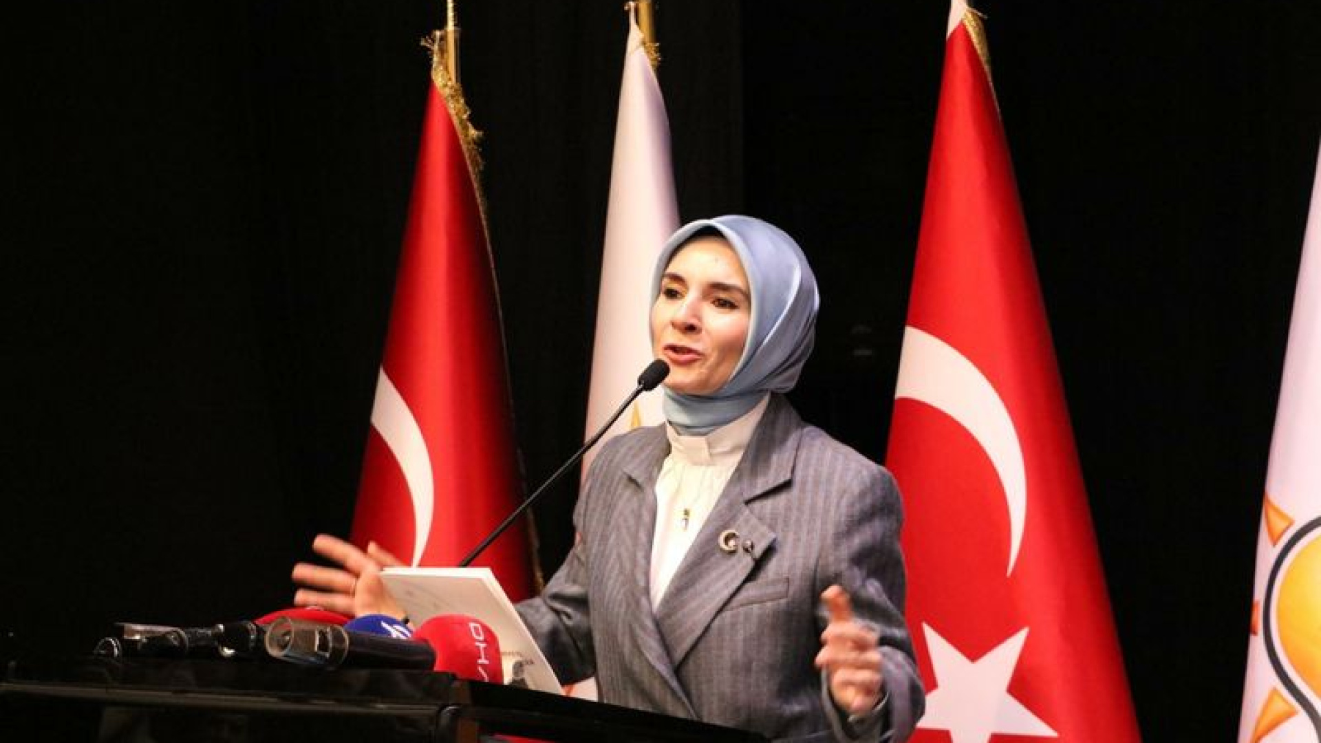 Bakan Göktaş: Bir çocuğumuzun saçına zarar gelmesine dahi göz yumamayız