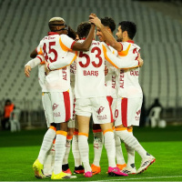 G.Saray, Gümrük'e takılmadı!