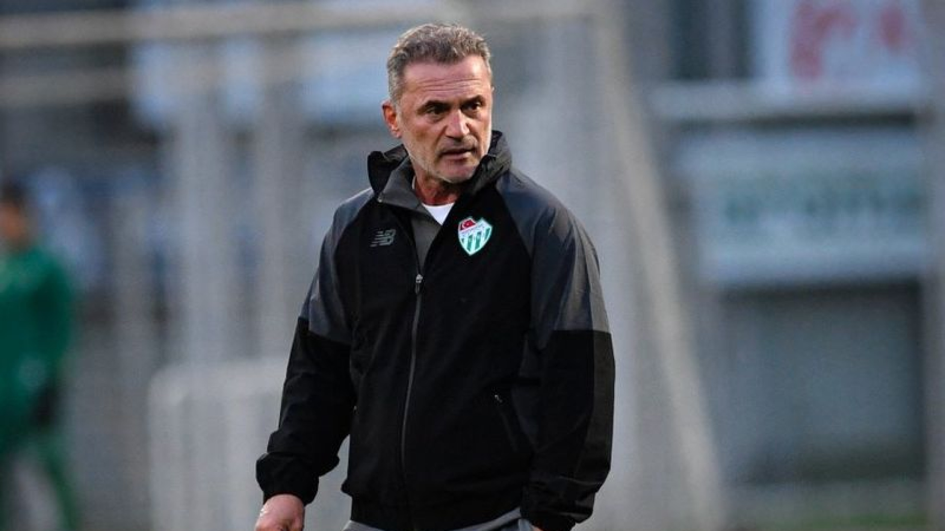 Bursaspor'da Tahsin Tam Dönemi Sona Erdi: Teknik Direktör ile Yollar Ayrıldı
