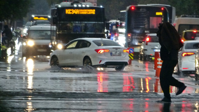 Sıcaklık artıyor, şiddetli sağanak ve rüzgar var!