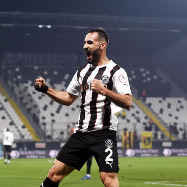 Manisa FK tek attı üç aldı!