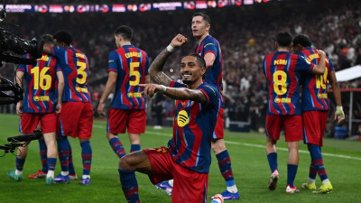 Barcelona, zirvedeki yerini korudu!