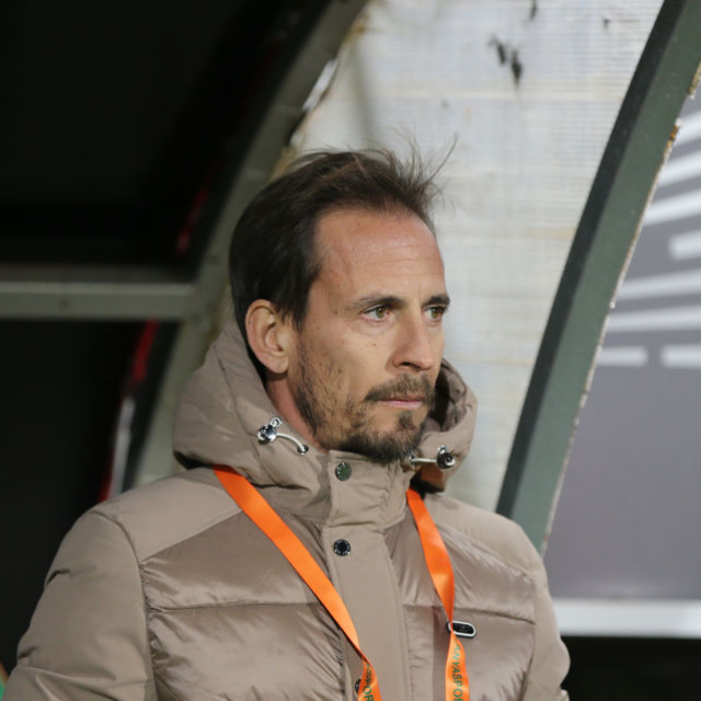 "Maça rakibimizin 10 kişi kalmasıyla başladık"