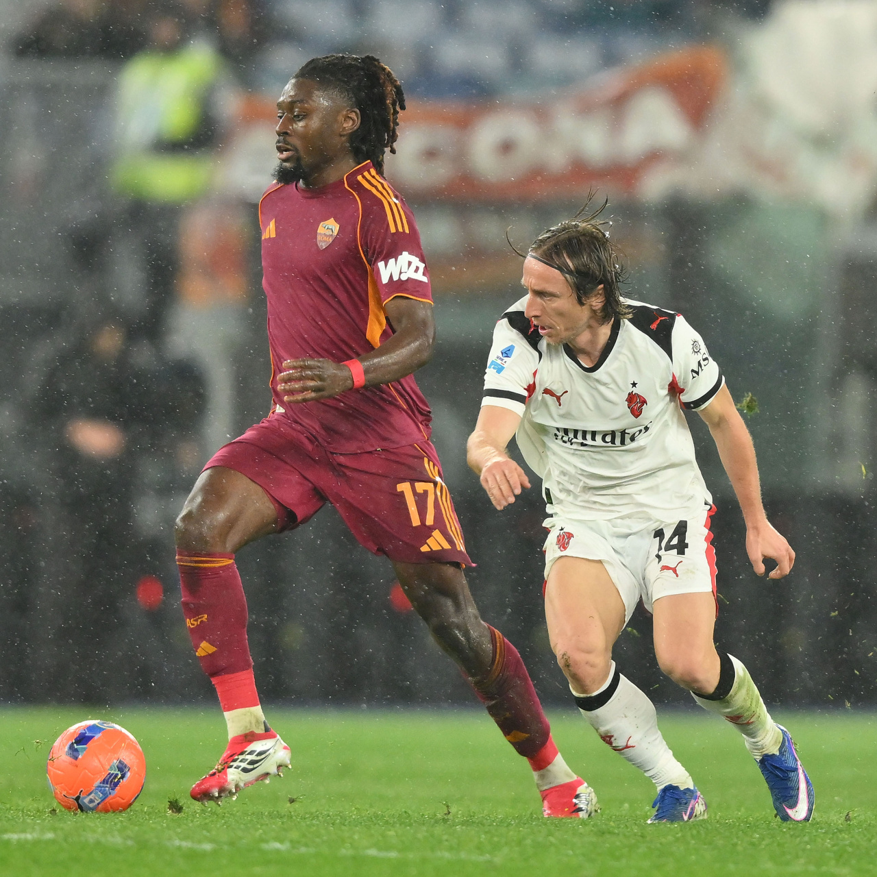 Milan ile Roma yenişemedi: Zirvede fark 5'e çıktı