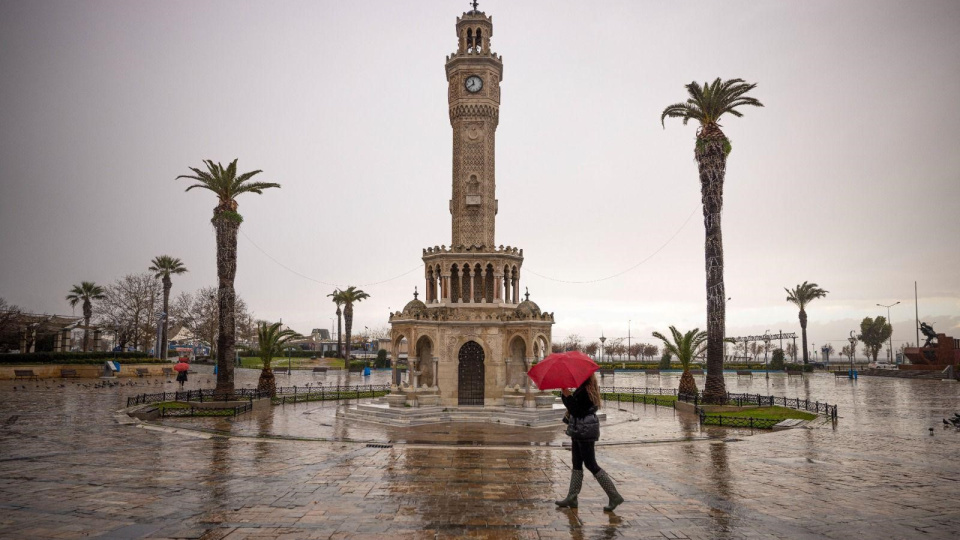 Türkiye'nin batısı için sağanak ve lodos uyarısı