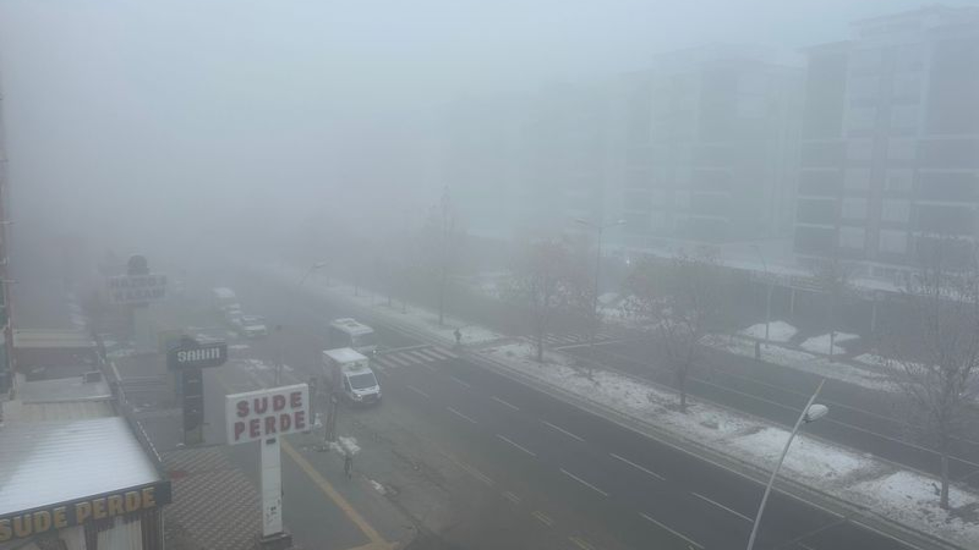 Son dakika: Diyarbakır sis denizinde kayboldu, uça…