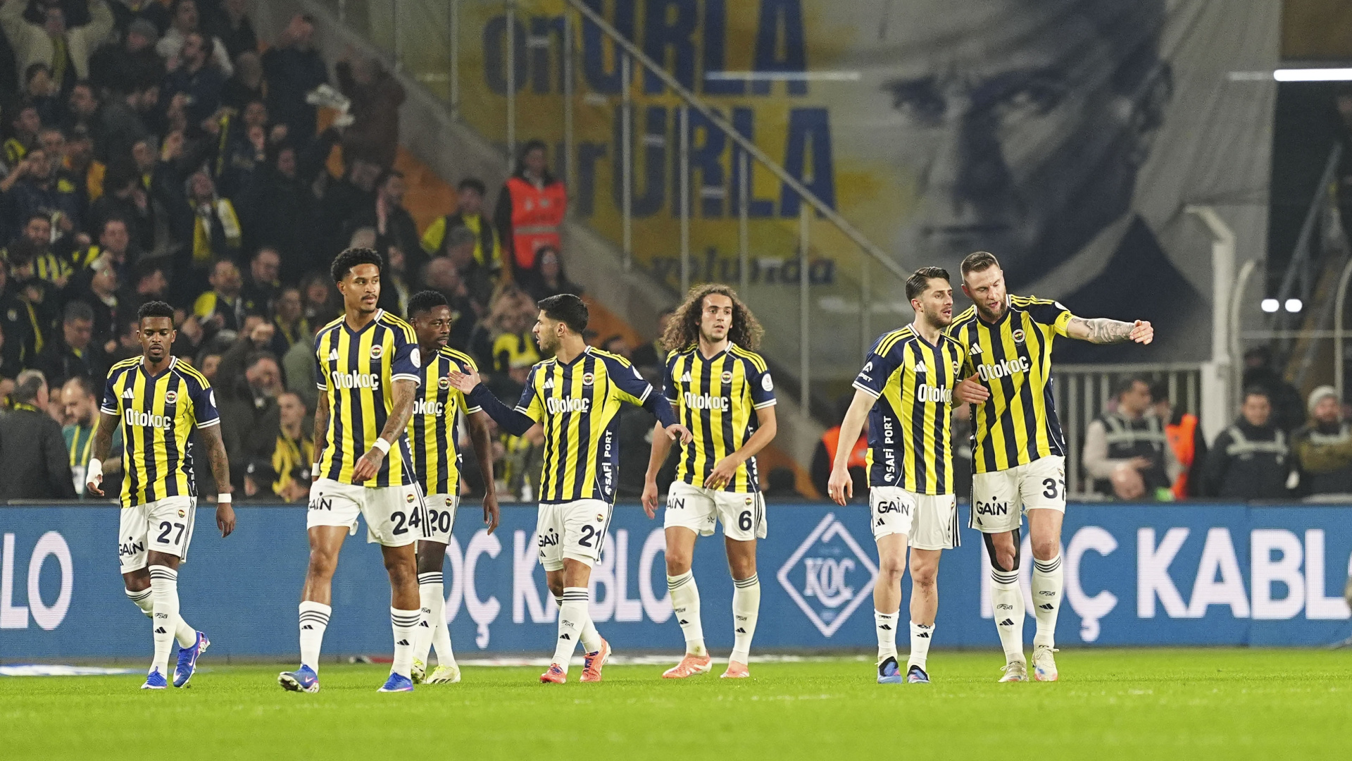 Spor yazarları Fenerbahçe'nin Göztepe mücadele değerlendirdi: Şapkadan tavşan çıkmaz! - Fenerbahçe Haberleri