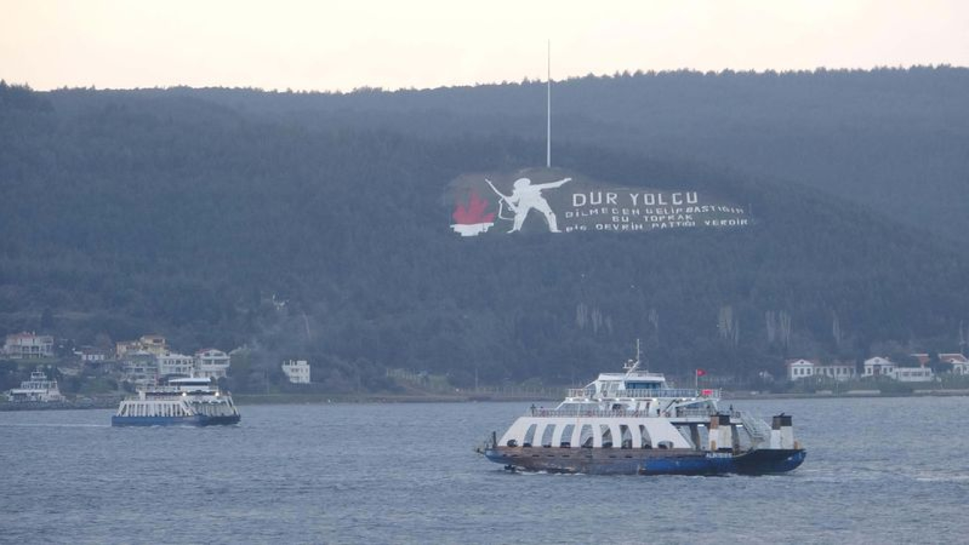 Son dakika:  Bozcaada'ya bugün yapılacak tüm feribot seferleri iptal edildi | Son dakika haberleri