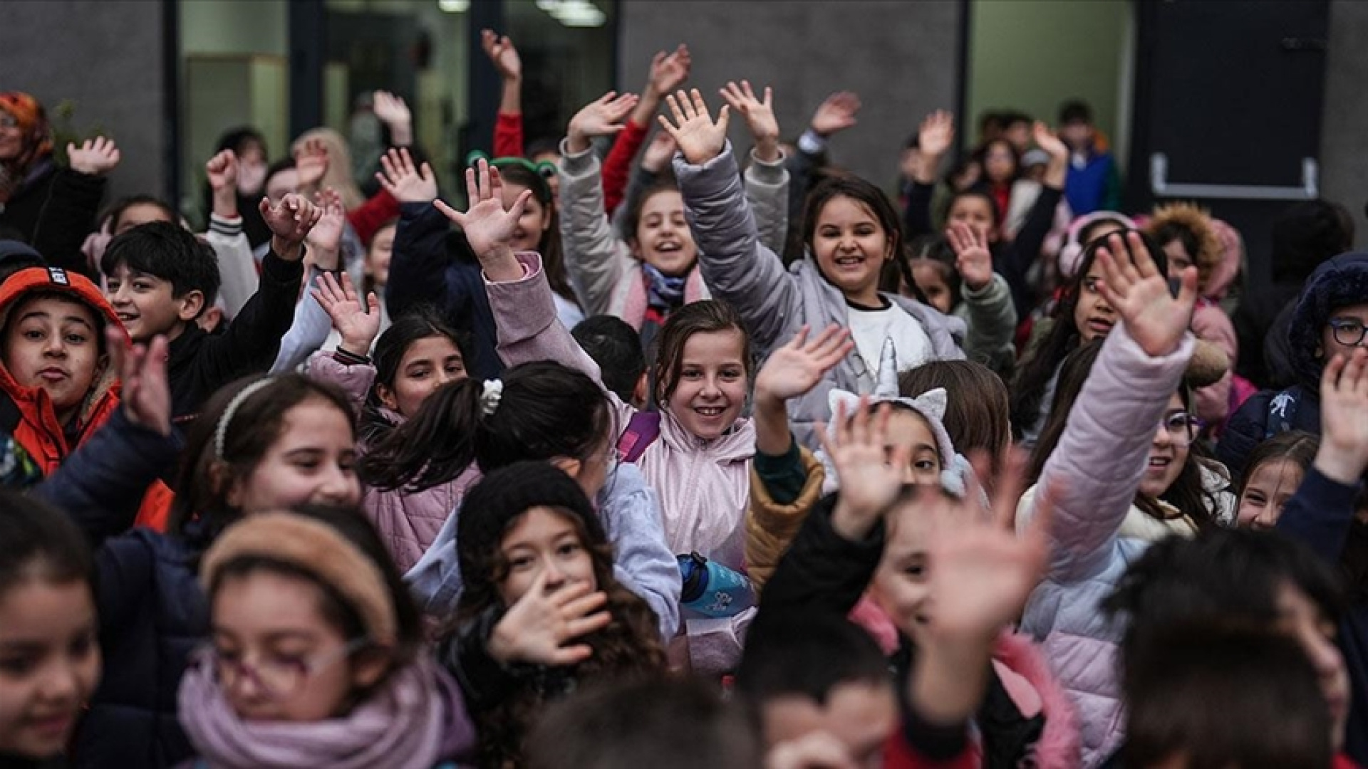 MEB 2025-2026 Eğitim Takvimi Açıklandı: İkinci Dönem Başlangıç Tarihi Belli Oldu