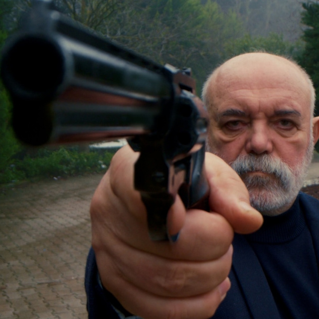 'Veliaht'tan yeni tanıtım: Şah mat!