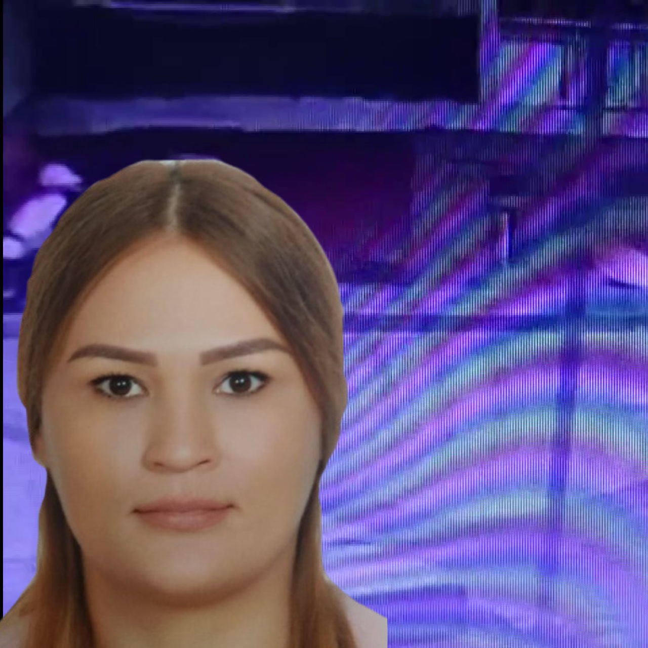 Katledip balkondan valizle indirdi!