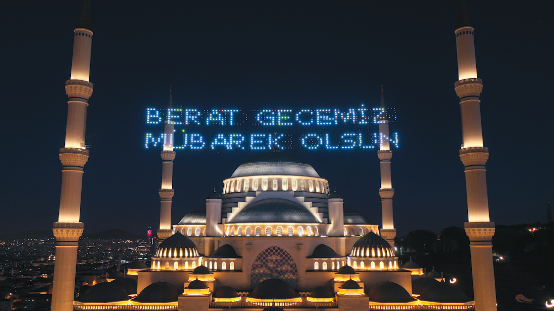 2026 Berat Kandili Tarihi ve Yapılacak İbadetler: Diyanet Takvimi Açıklandı