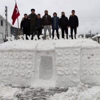 'Kardan Kız Kulesi'nin ardından Sivas Valiliği binası