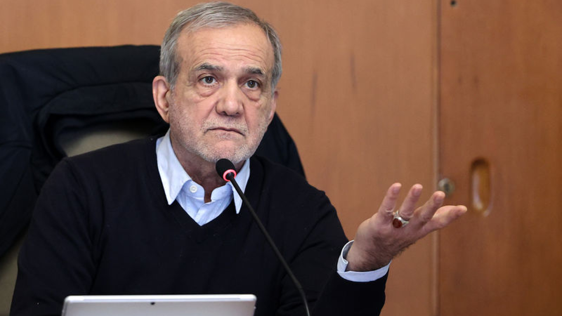 İran Cumhurbaşkanı Pezeşkiyan: Halkın Geçim ve Barınma Sorunları Önceliğimiz