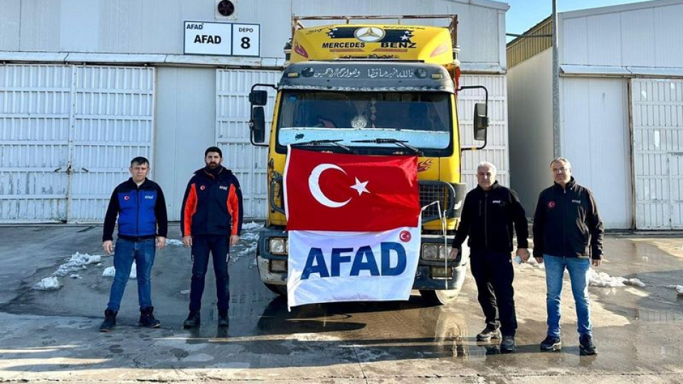 Şefkat TIR'ları yola çıktı