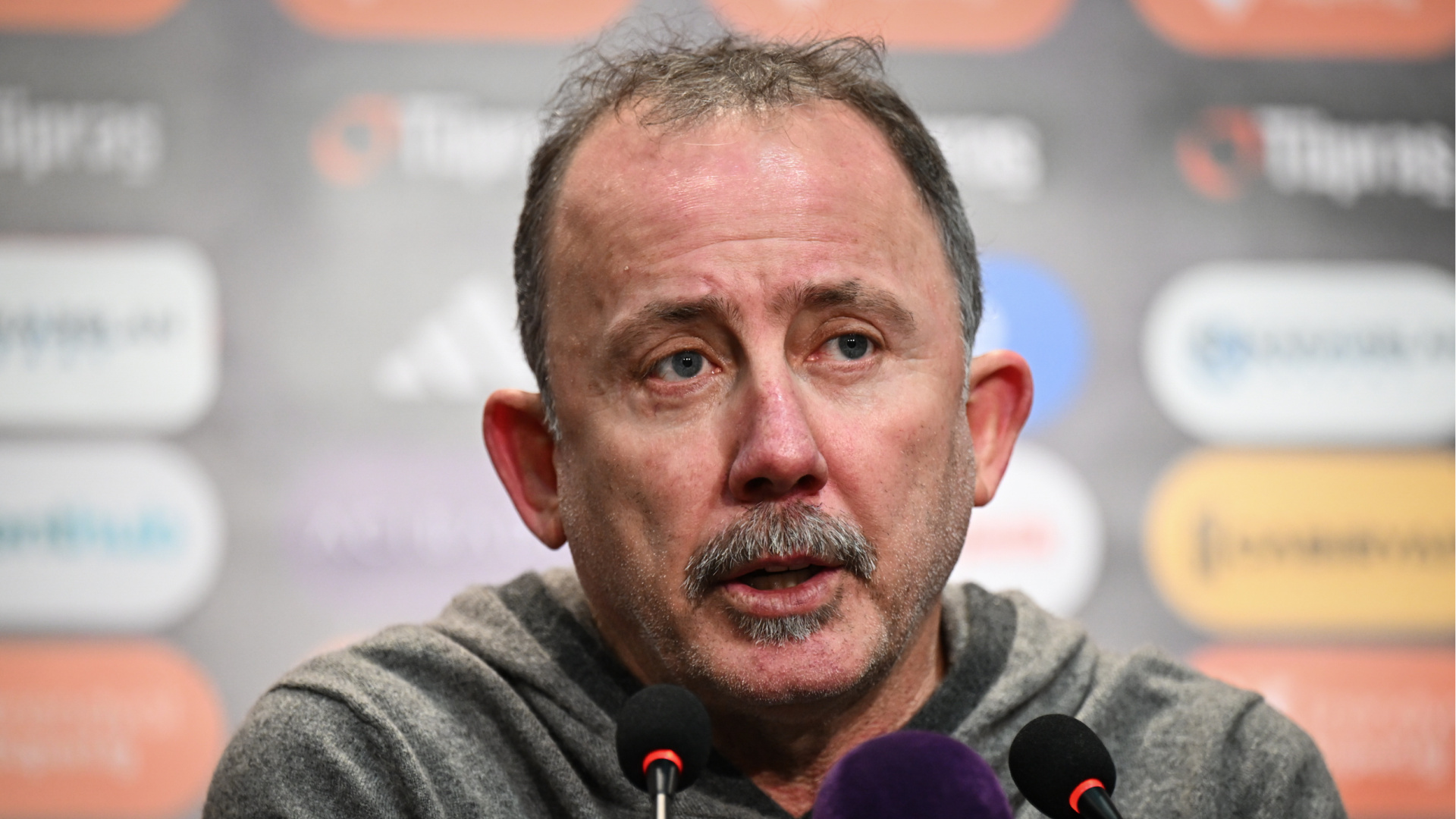 Sergen Yalçın: 'Bunlar Futbolda Olağan Şeyler' Dedi ve Transfer Planlarını Açıkladı