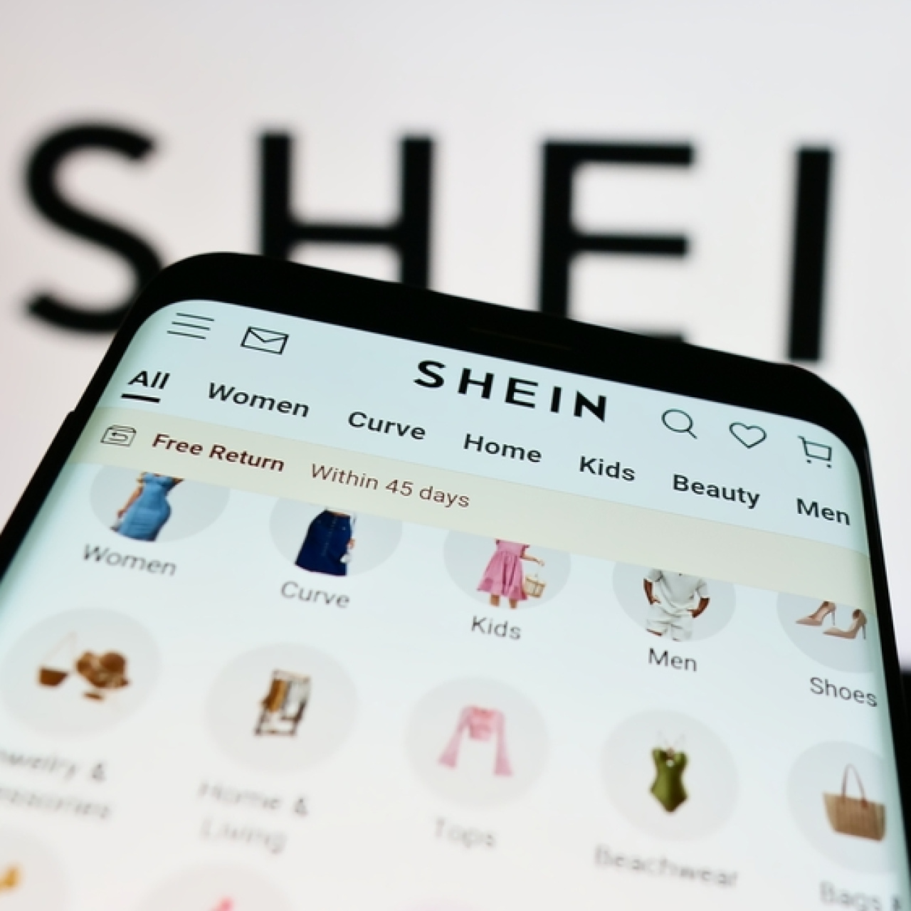 Shein, Türkiye'de satışlarını durdurdu