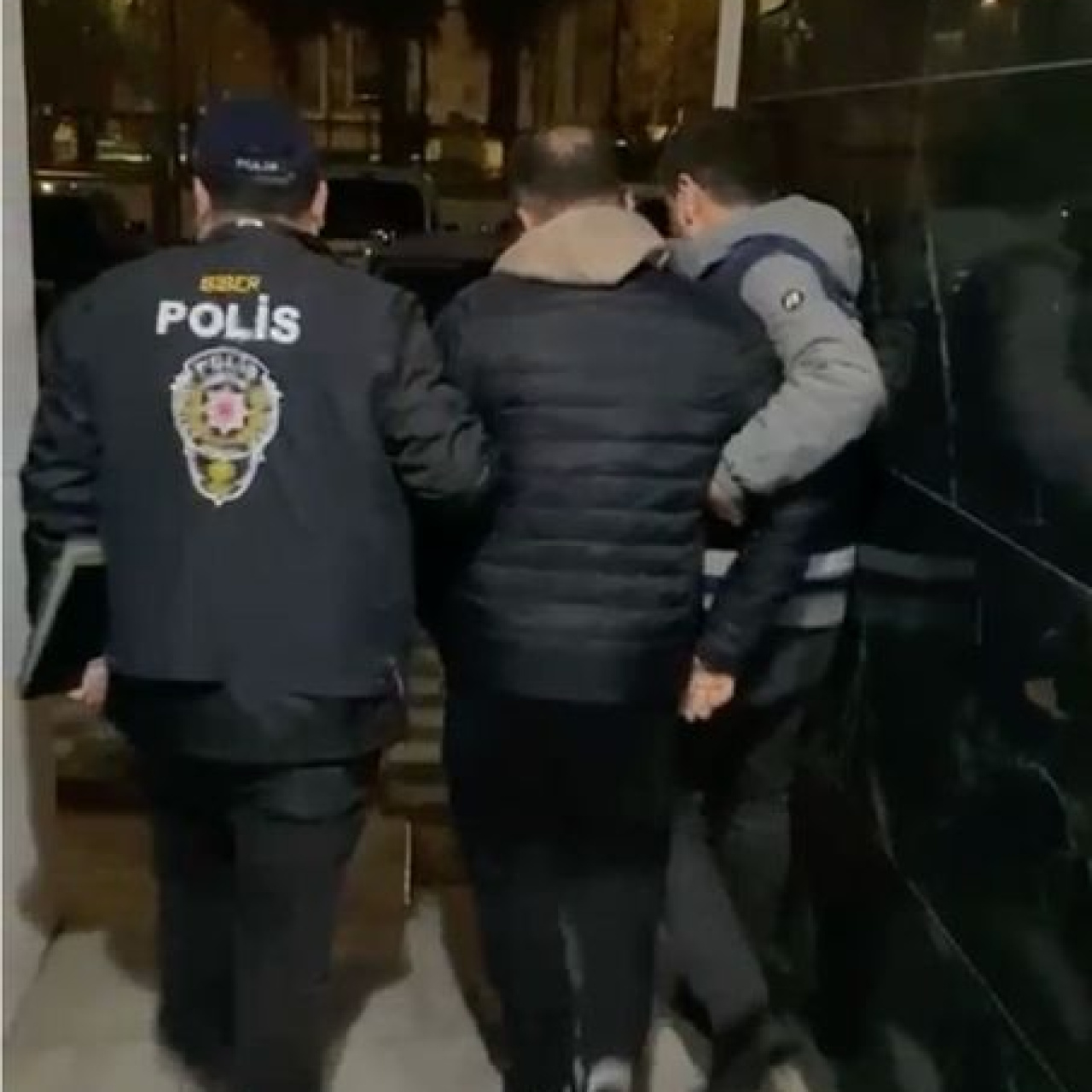 Yasa dışı bahis operasyonu: 25 gözaltı