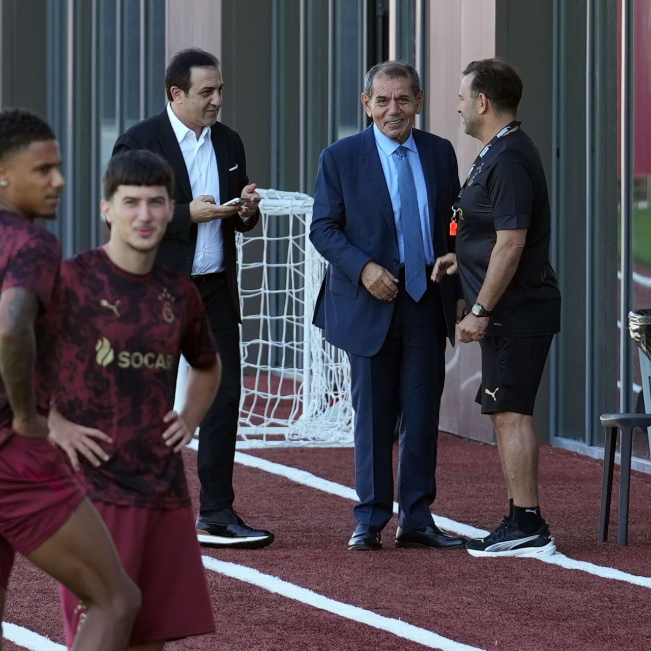 G.Saray'da kritik zirve: Pape Gueye'de son durum!