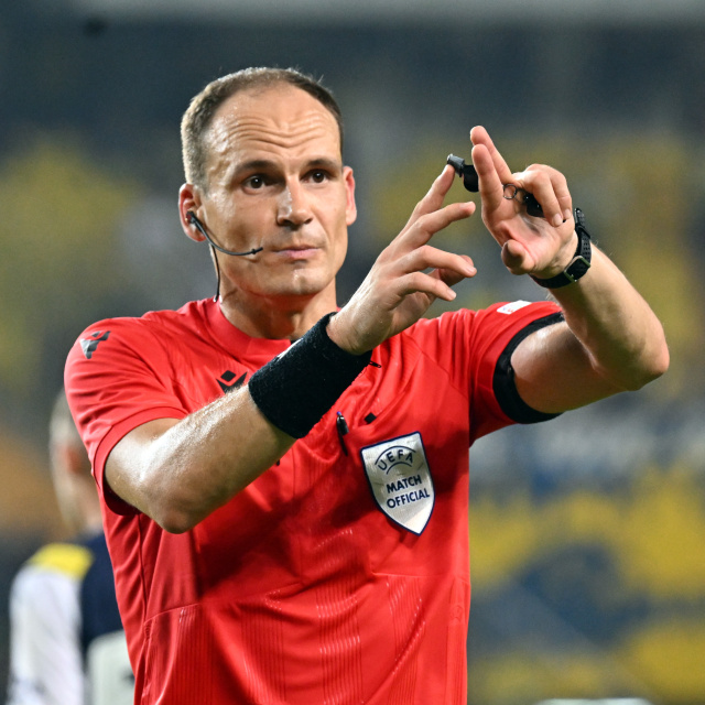 Fenerbahçe maçına Sırp hakem!