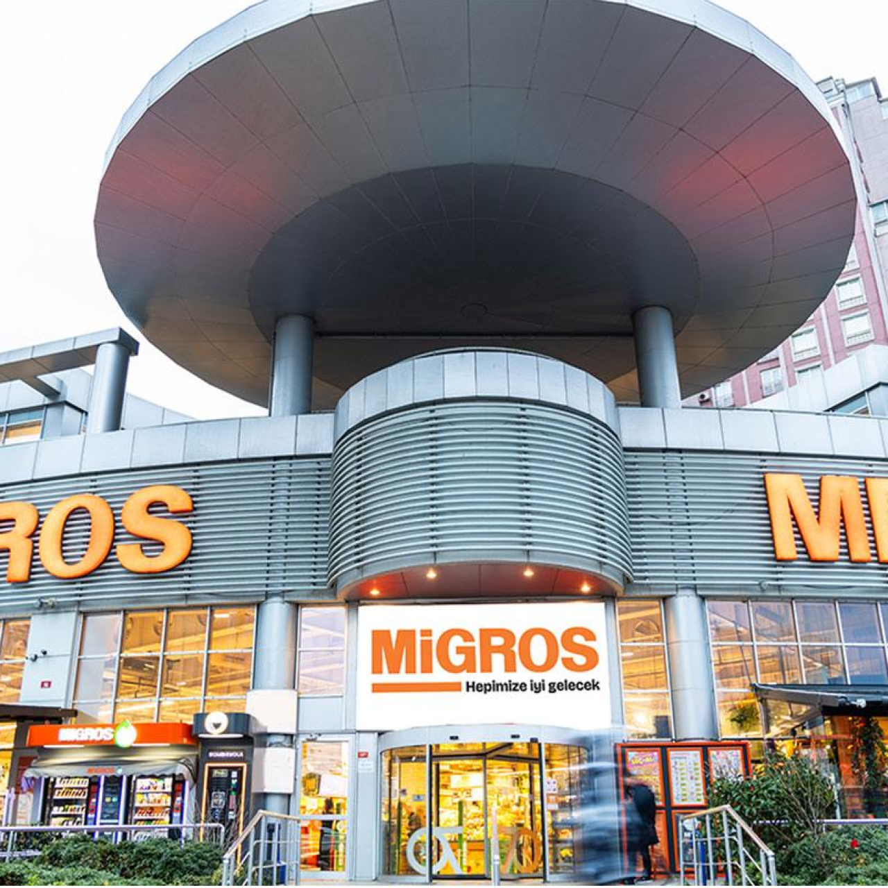 Migros 7 bin çalışanı kadrosuna kattı