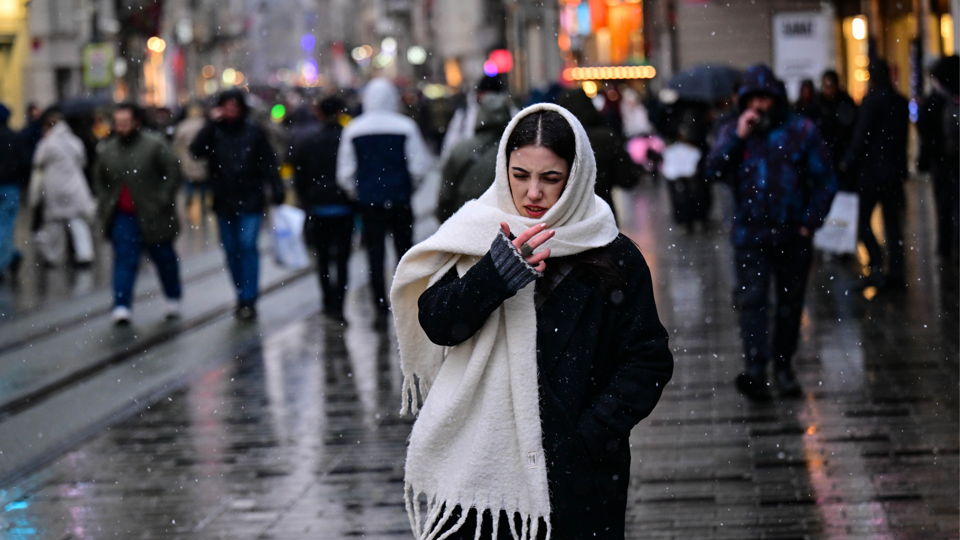 Meteoroloji'den Sağanak ve Kar Uyarısı: Bu İllere Dikkat Edilmeli
