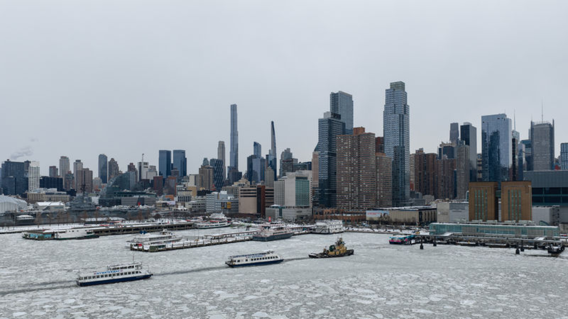 New York buz kesti: Hudson Nehri kısmen dondu! | Dış Haberler