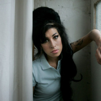 Amy Winehouse'un ikonik bale pabuçları Türk koleksiyonerde