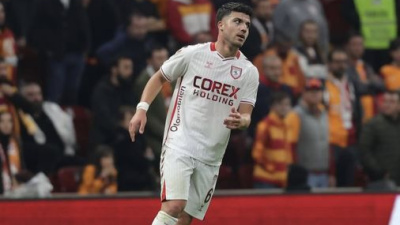 Samsunsporlu Eyüp Aydın trafik kazası geçirdi!