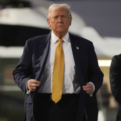 Trump: İran'a dev bir donanma yolladık