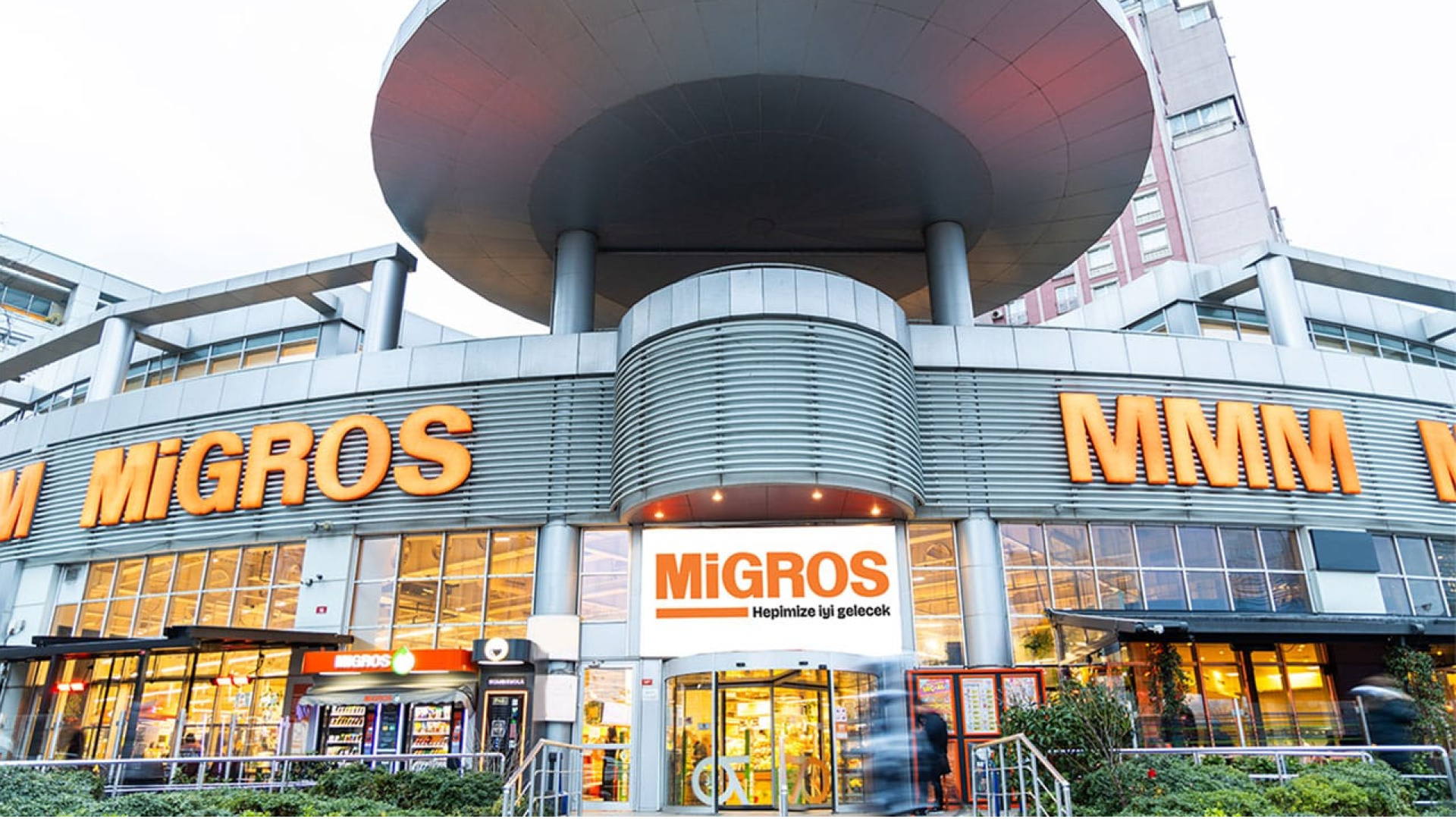 Migros 7.875 Çalışanı Kadrosuna Aldı, 141 Kişiyi İşten Çıkardı