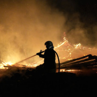 Kastamonu'da alevler 3 evi küle çevirdi